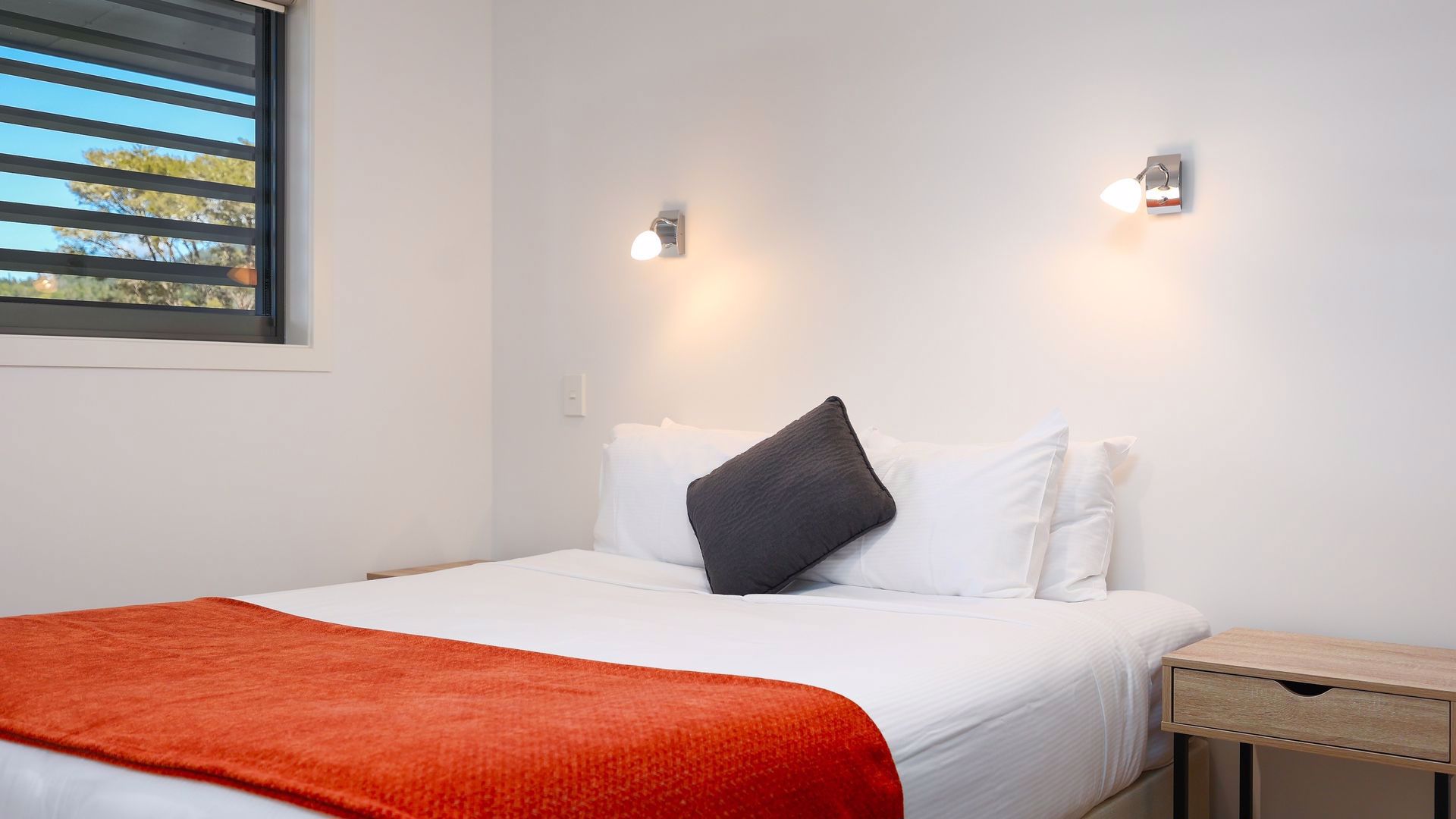 kaiteriteri-standard-2bed-apartment10